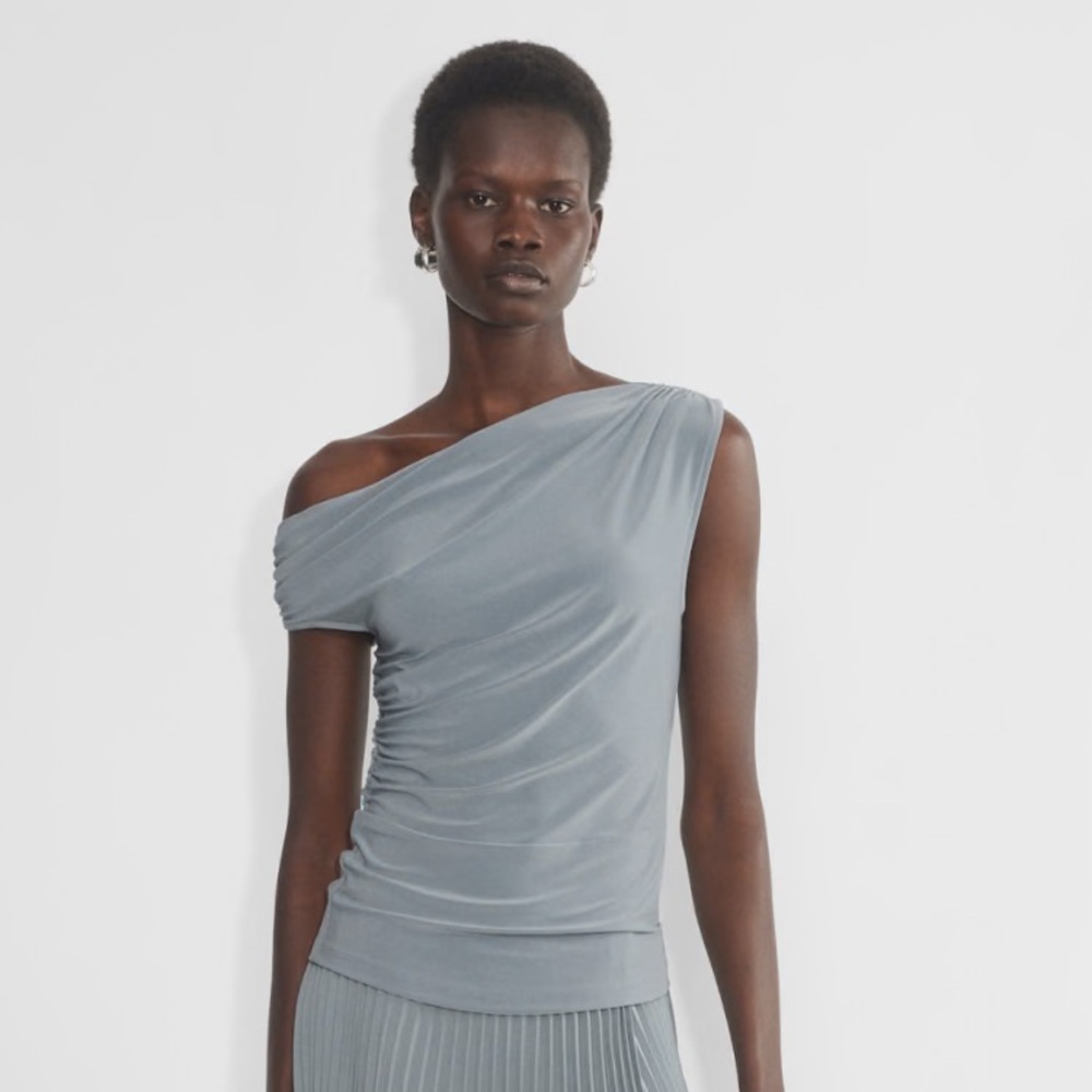 Babaton Gallery Top